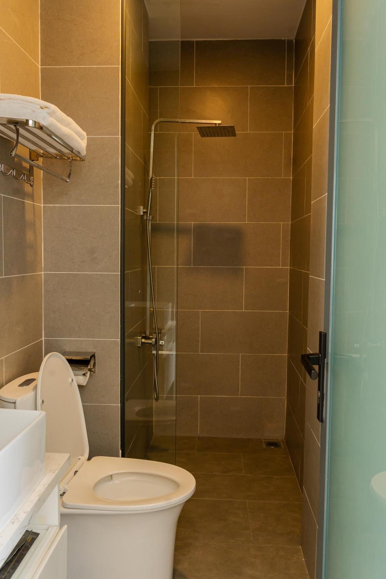 Lee Charming Hotel Nha Trang Bagian luar foto